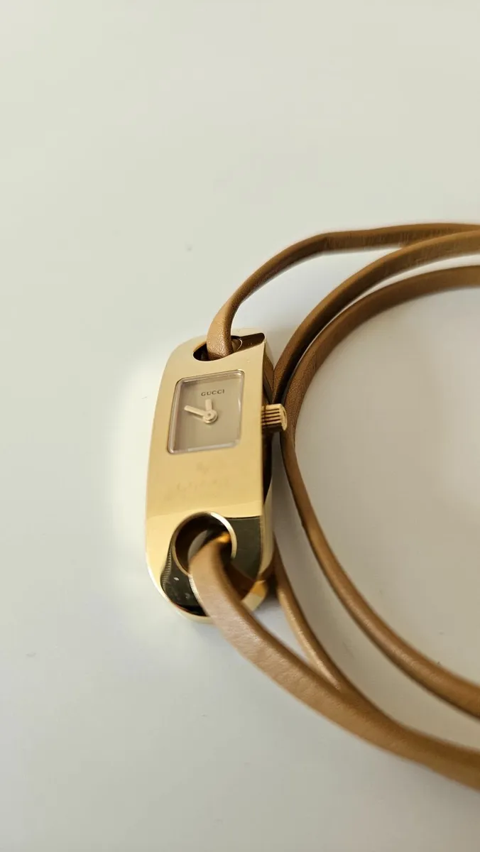 GUCCI timepieces watch. - Image 1