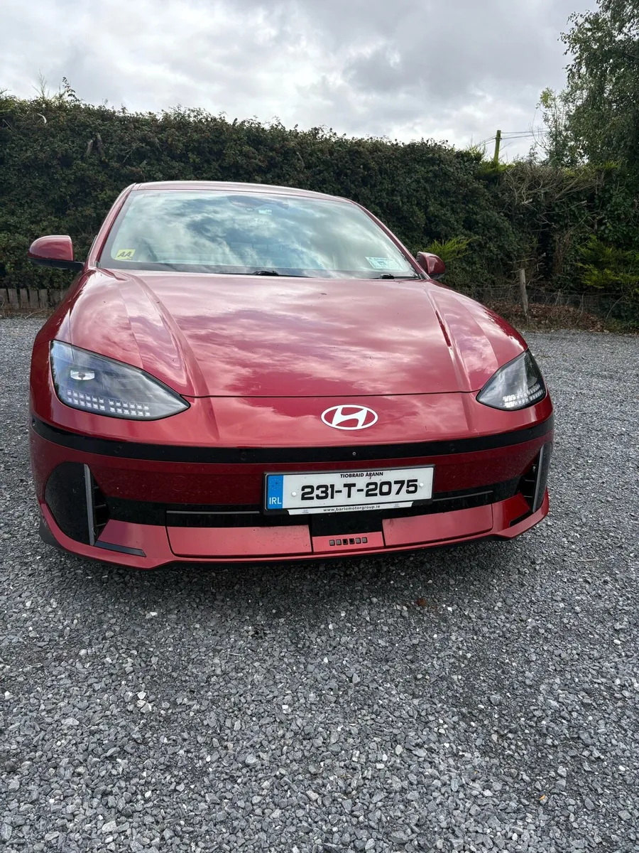 Hyundai Ioniq 6 Elegance 77 KW - Image 1