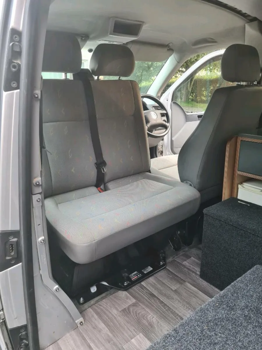 Volkswagen transporter - Image 3