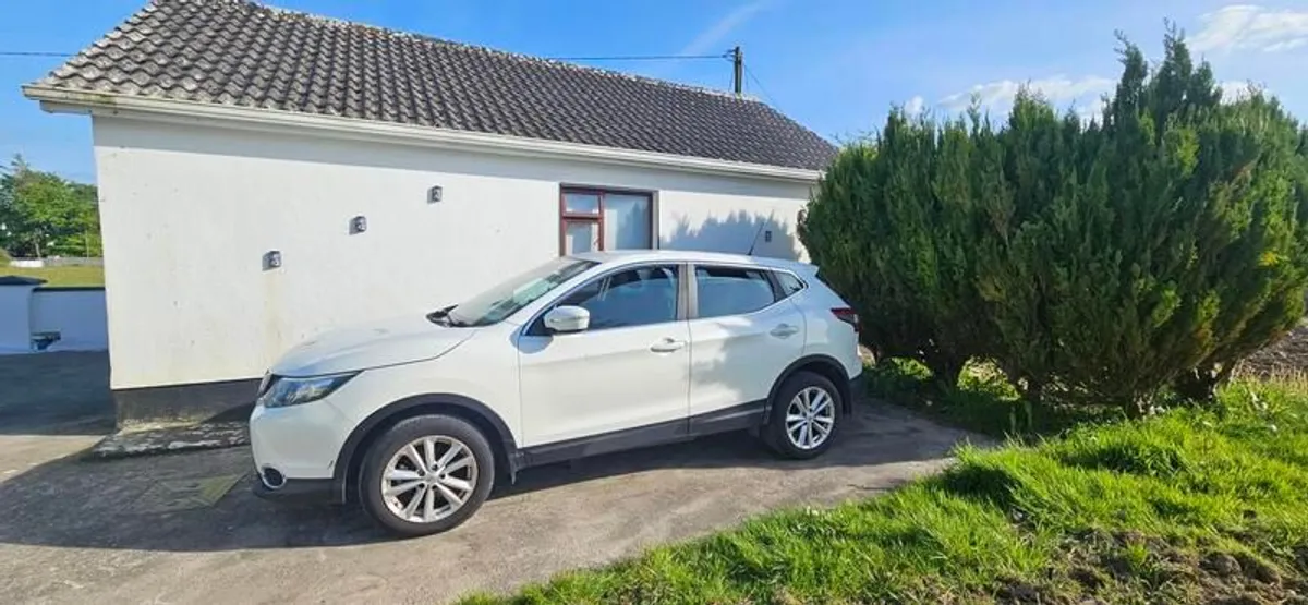 2014 Nissan Qashqai - Image 3