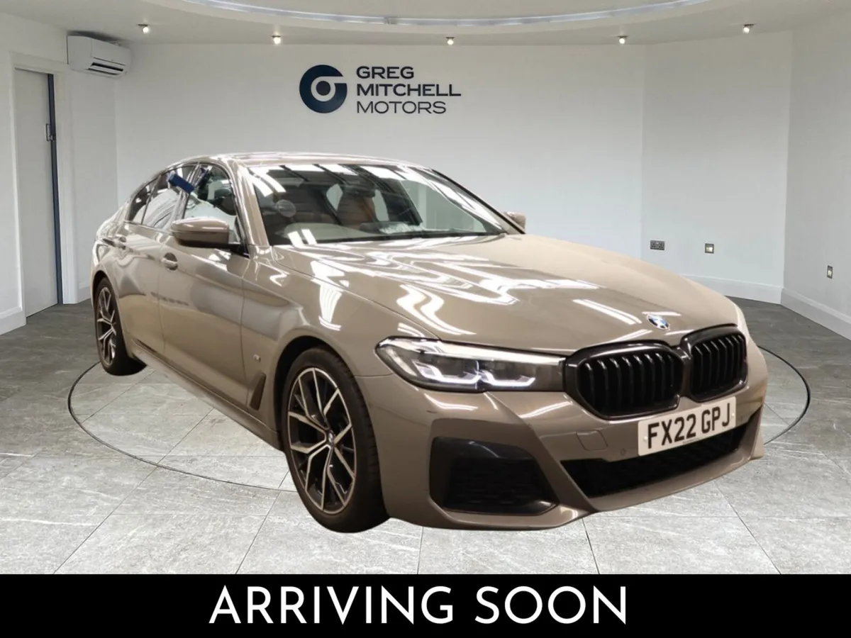 BMW 5-Series 2022