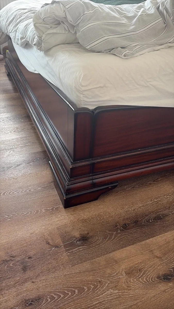 Bed - Image 3