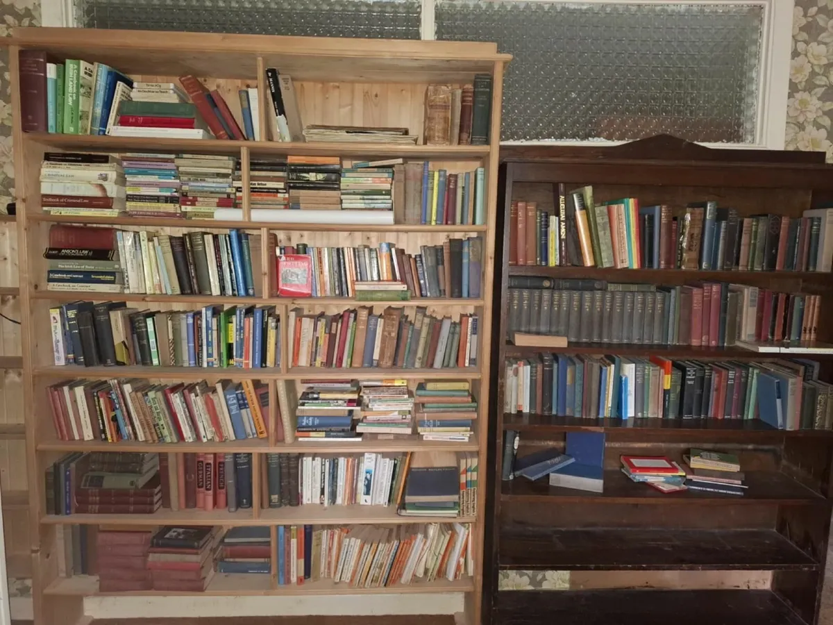 Old books - Image 1
