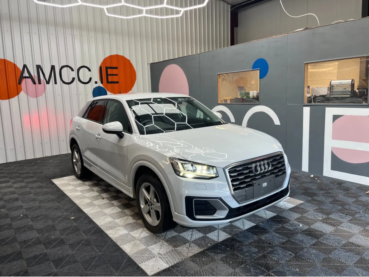 Audi Q2 1.0 TFSI SPORT / 34k KMs / REVERSE CAMRA , - Image 1