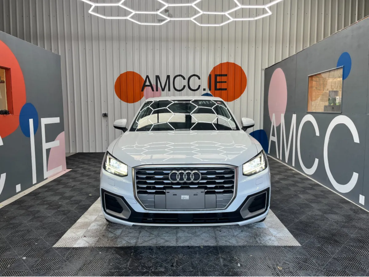 Audi Q2 1.0 TFSI SPORT / 34k KMs / REVERSE CAMRA , - Image 2
