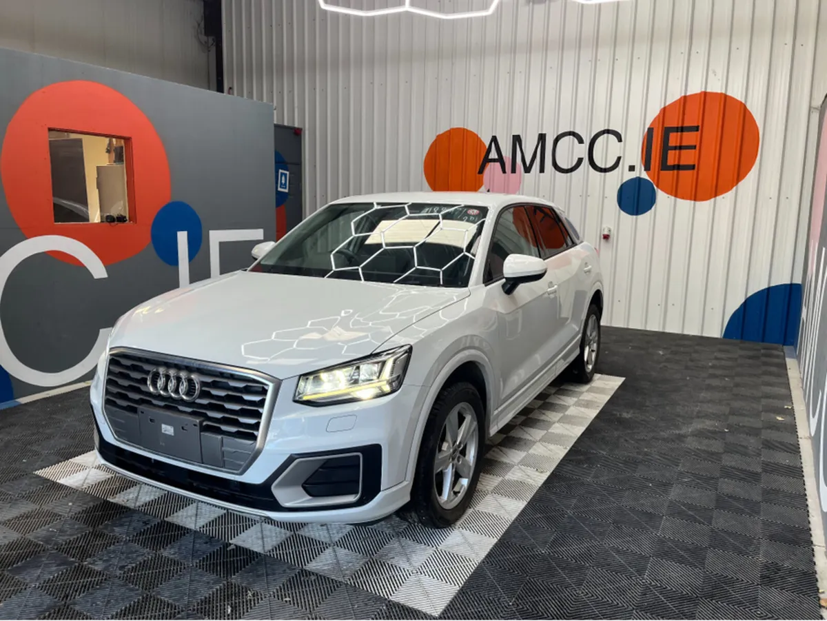 Audi Q2 1.0 TFSI SPORT / 34k KMs / REVERSE CAMRA , - Image 3