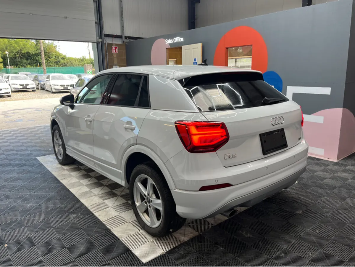 Audi Q2 1.0 TFSI SPORT / 34k KMs / REVERSE CAMRA , - Image 4