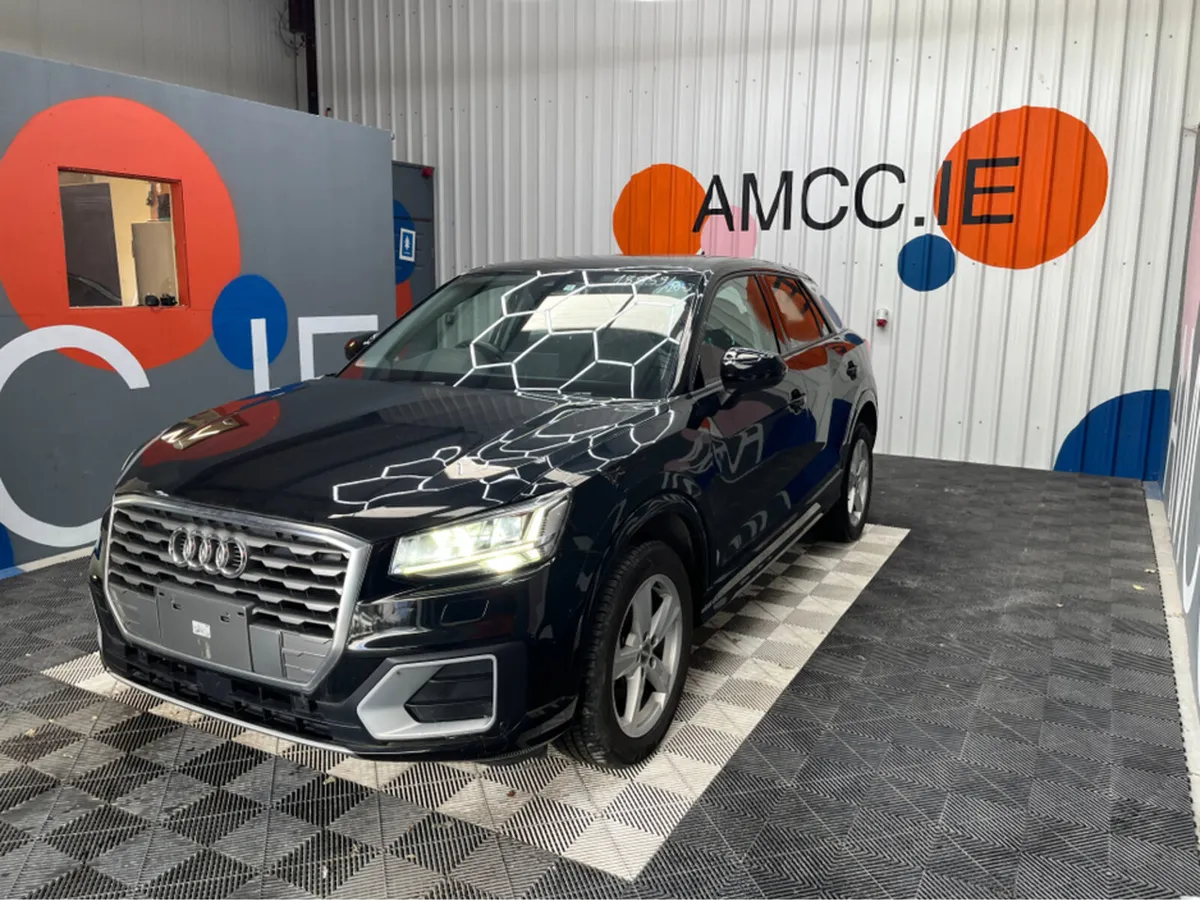 Audi Q2 1.0 TFSI SPORT / 27k KMs / HEATED SEATS , - Image 3