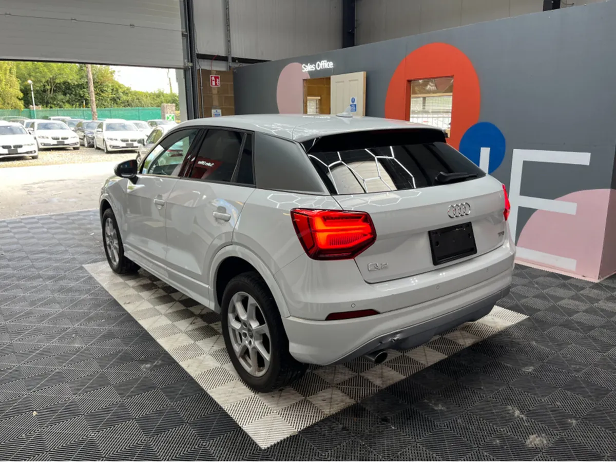 Audi Q2 1.0 TFSI SPORT / 22k KMs / REVERSE CAMERA - Image 4