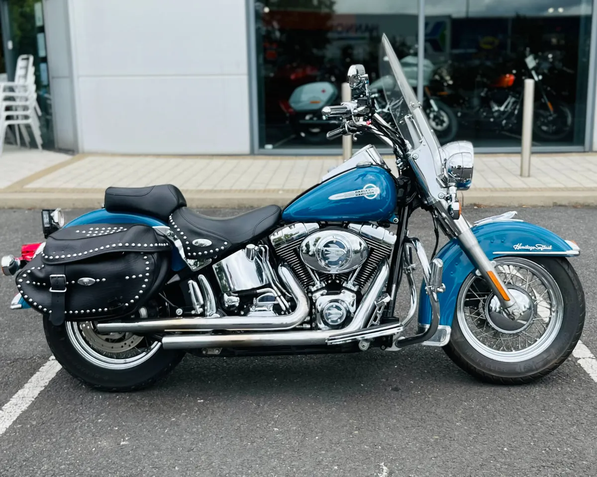 HARLEY-DAVIDSON HERITAGE SOFTAIL CLASSIC - Image 1