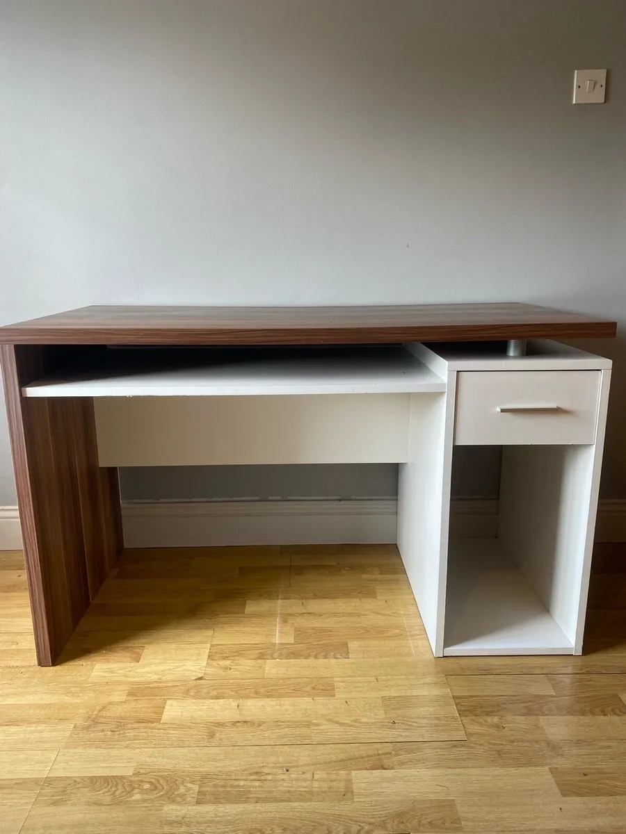 Office Desk - Image 1