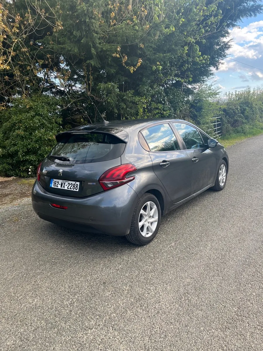 2016 Peugeot 208 Diesel - Image 4