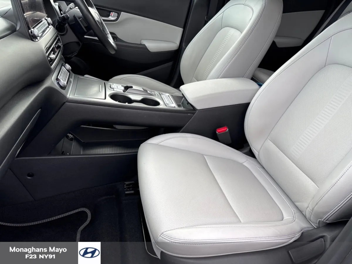 Hyundai KONA PREMIUM 64kWh  5DR AUTO - Image 4