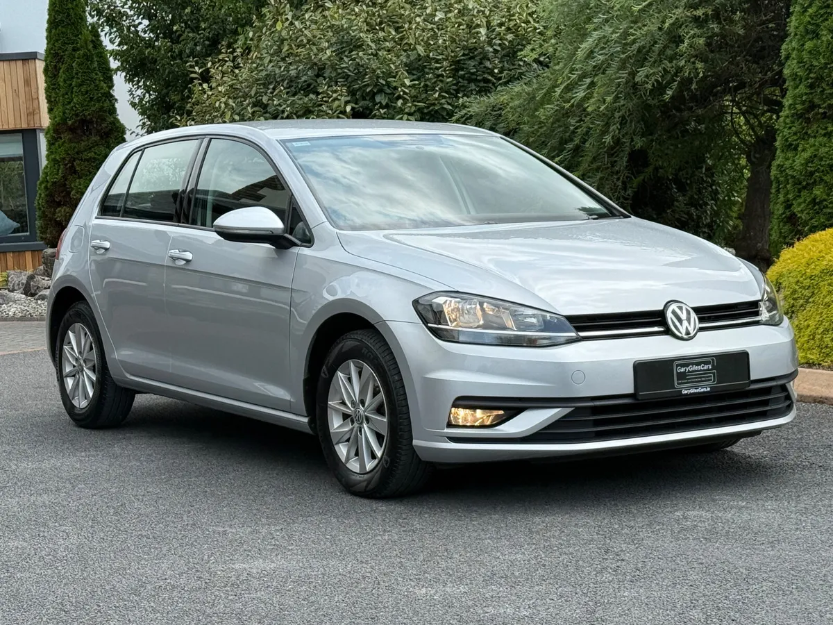 181 Volkswagen Golf Trendline! - Image 1