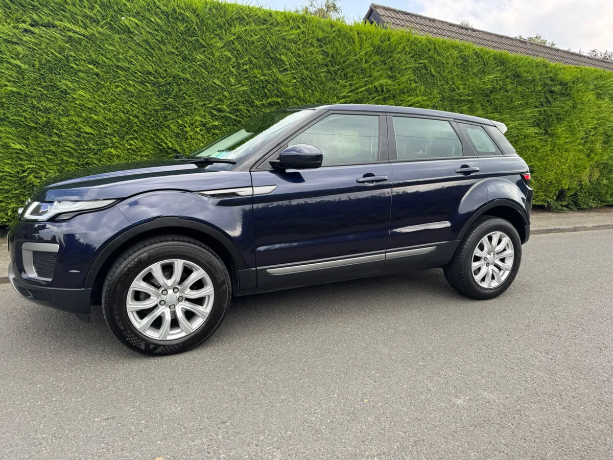 Ranger rover evoque LOW MILEAGE - Image 4