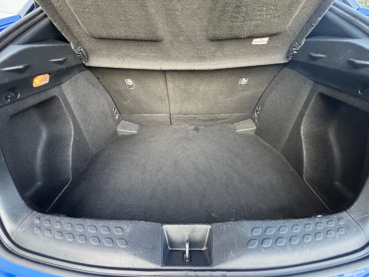 Toyota C-HR 2019 - Image 4