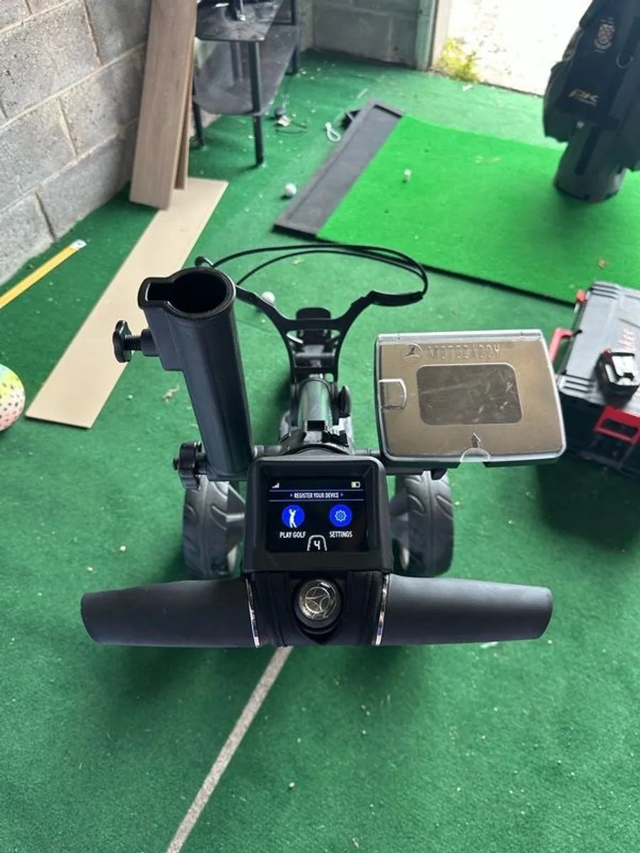 Golf - Image 4