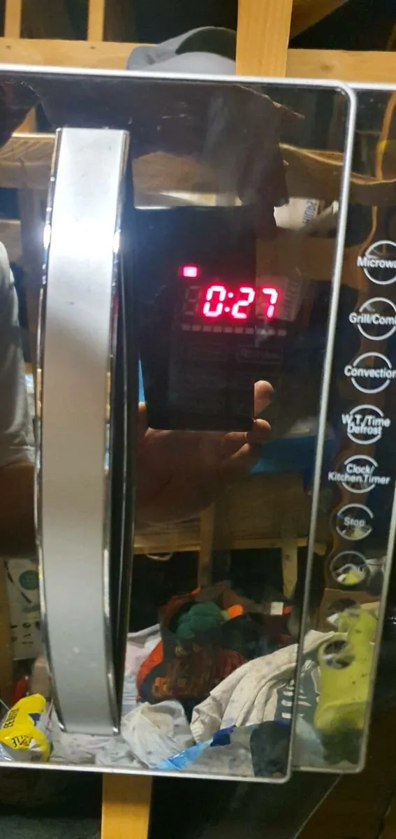 Microwave - Image 1