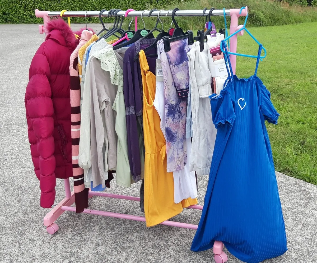 Kids clothes - Image 1