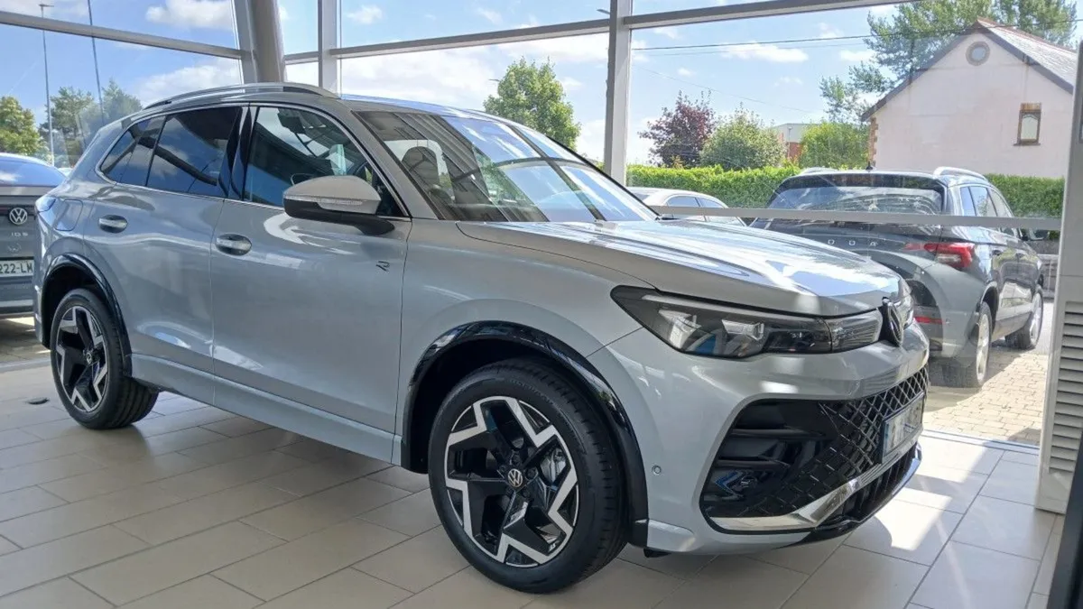Volkswagen Tiguan R-line 75 Edition 2.0 TDI 150HP - Image 4