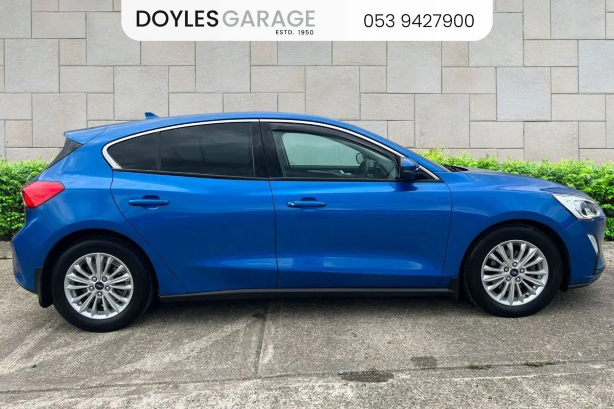 Ford Focus Titanium 1.5 Tdci Diesel 120bhp - Image 2