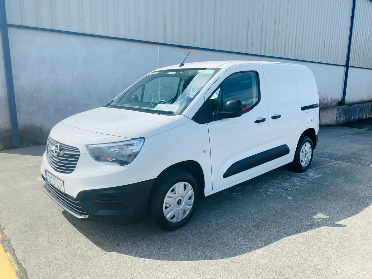 202 Opel Combo 1.5..Low Kms..€9,450 + VAT - Image 1