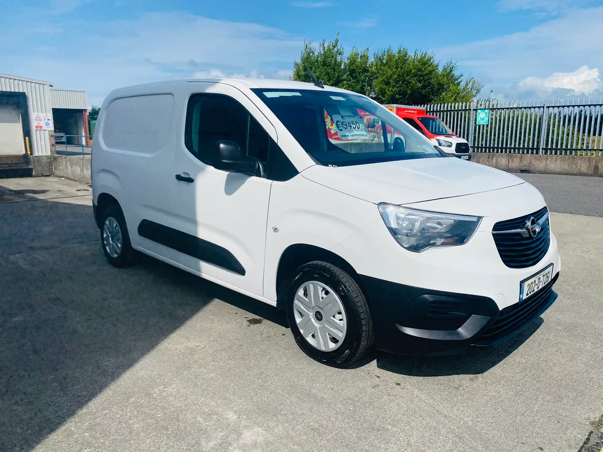 202 Opel Combo 1.5..Low Kms..€9,450 + VAT - Image 3