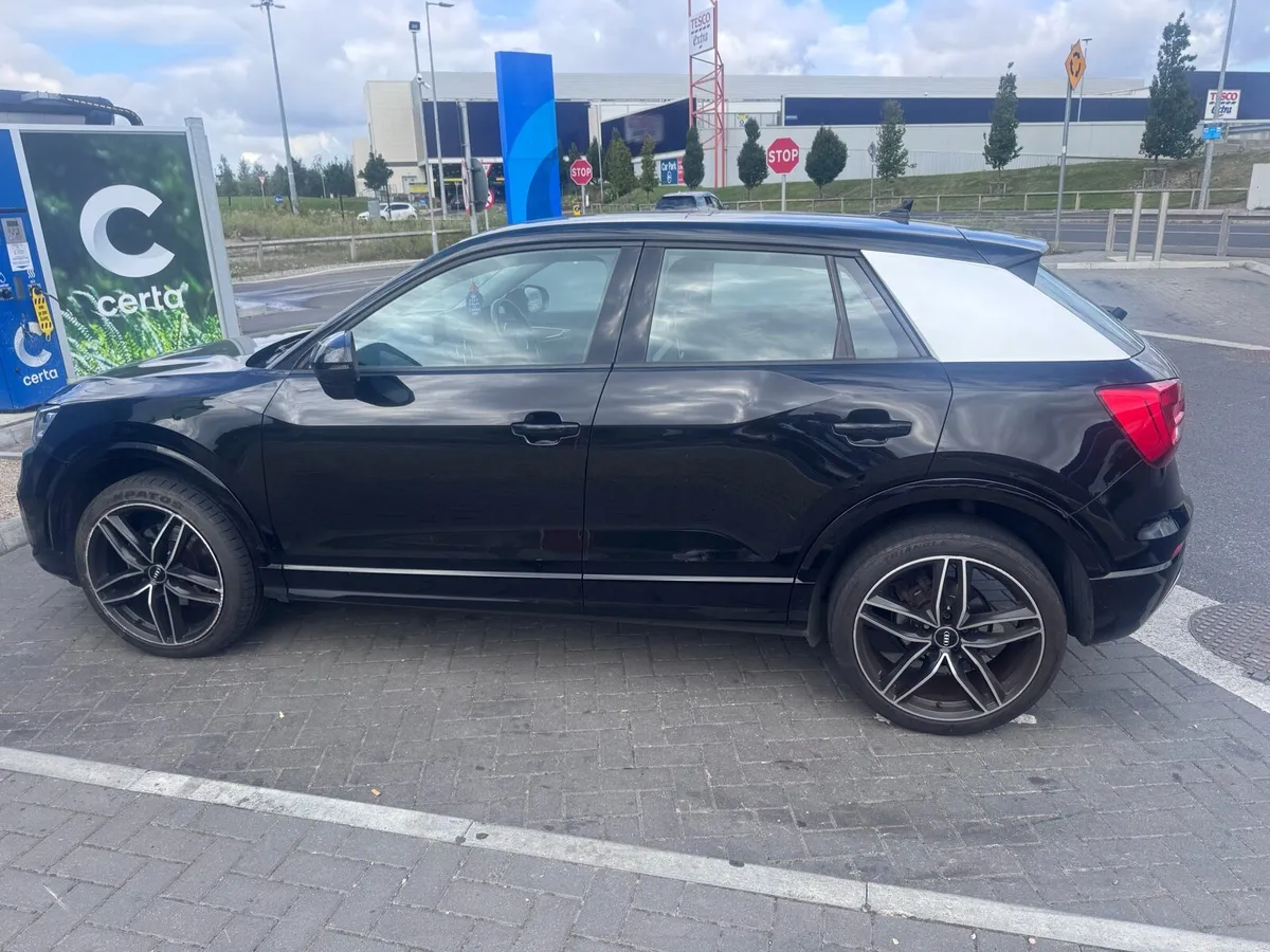 Audi Q2 TDI - Image 2