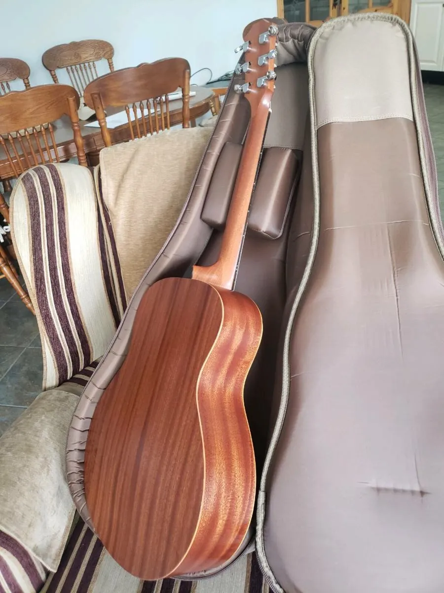 Taylor Acoustic Guitar - Image 4