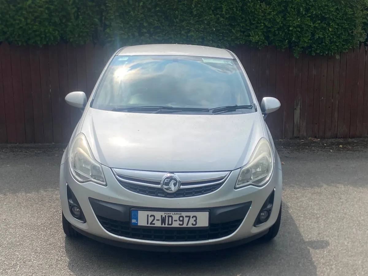 Car - Image 2