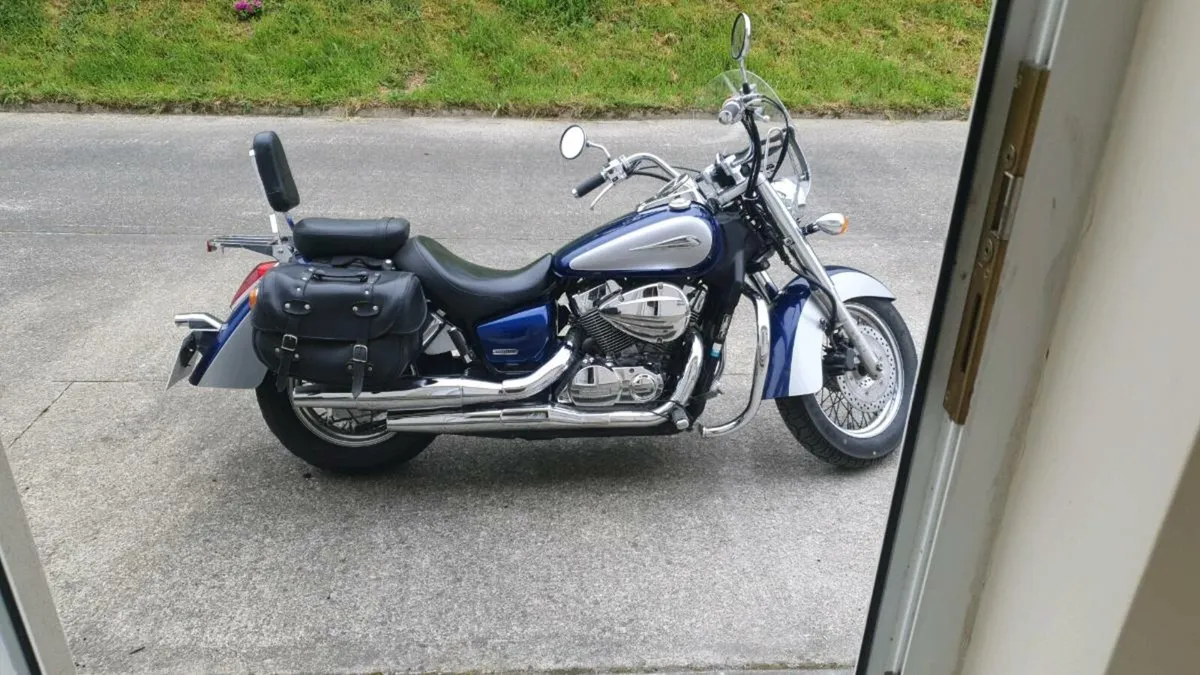 Shadow VT 750 - Image 2
