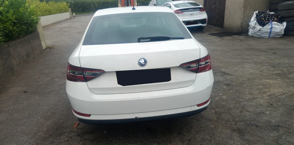 2017 SKODA SUPERB 2.0D FOR BREAKING! - Image 2
