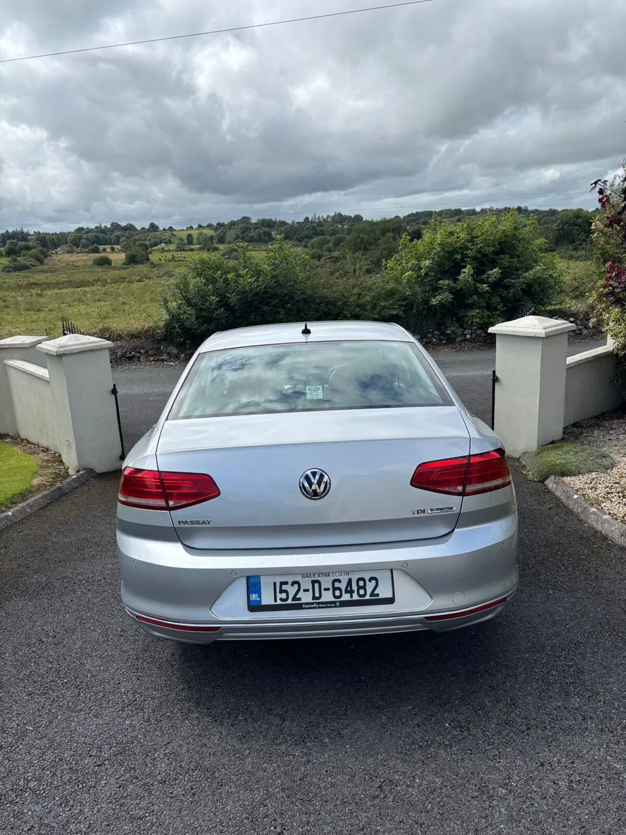 Volkswagen Passat 2015 - Image 3