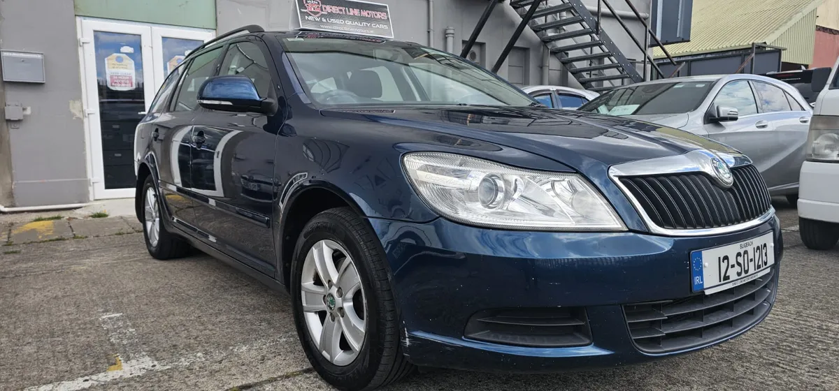 Skoda Octavia 2012 (GOOD MILAGE & FULLY SERVICED) - Image 4