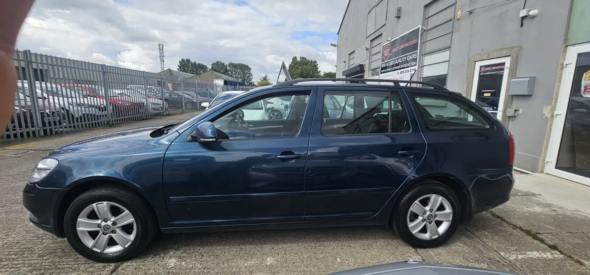 Skoda Octavia 2012 (GOOD MILAGE & FULLY SERVICED) - Image 3