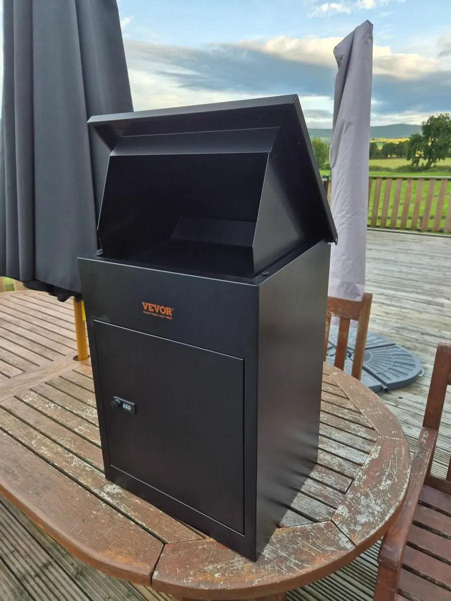 Parcel/post box - Image 1