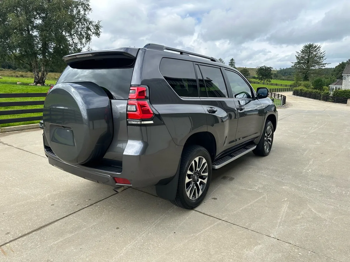 Year 2023 Toyota Landcruiser 7 seater - Image 4