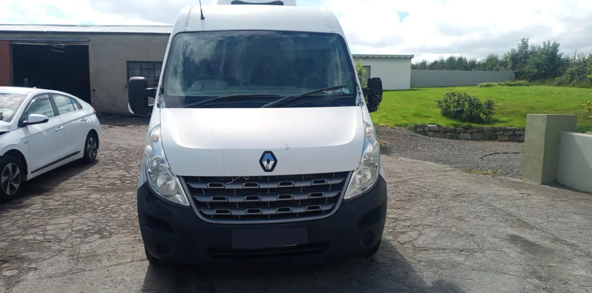 2014 RENAULT MASTER 2.3 DIESEL FOR BREAKING! - Image 1