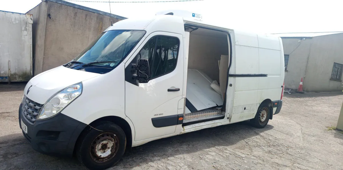 2014 RENAULT MASTER 2.3 DIESEL FOR BREAKING! - Image 3