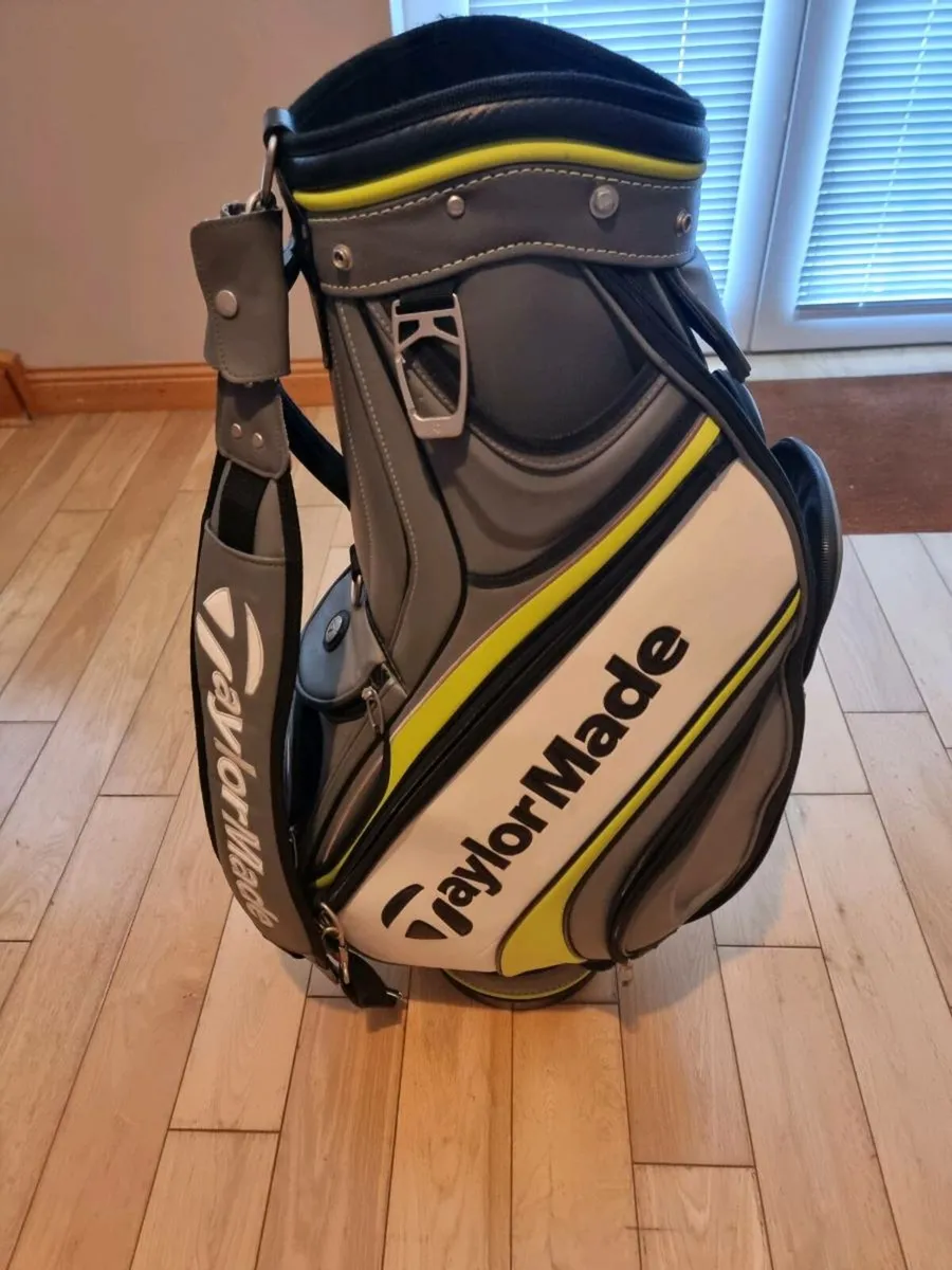Taylormade Tour Bag - Image 1