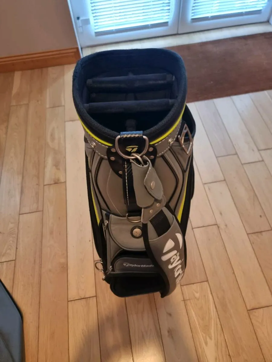 Taylormade Tour Bag - Image 3
