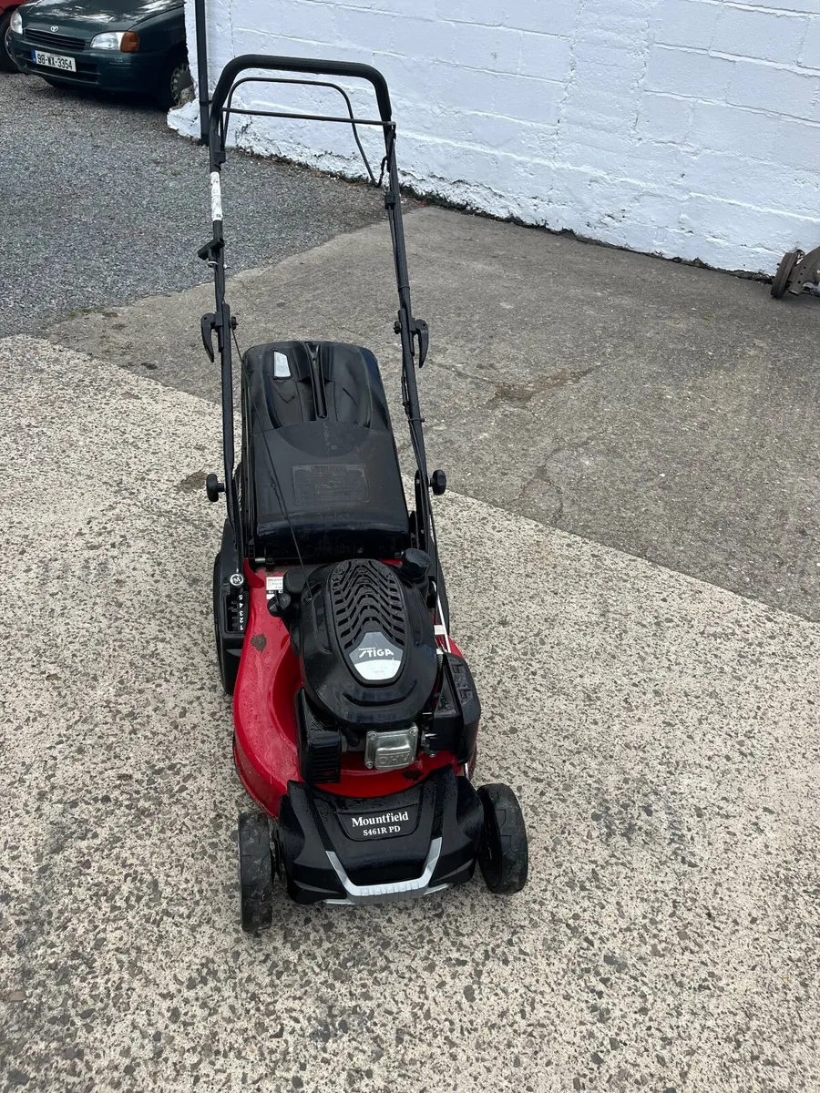 Mountfield roller mower - Image 2