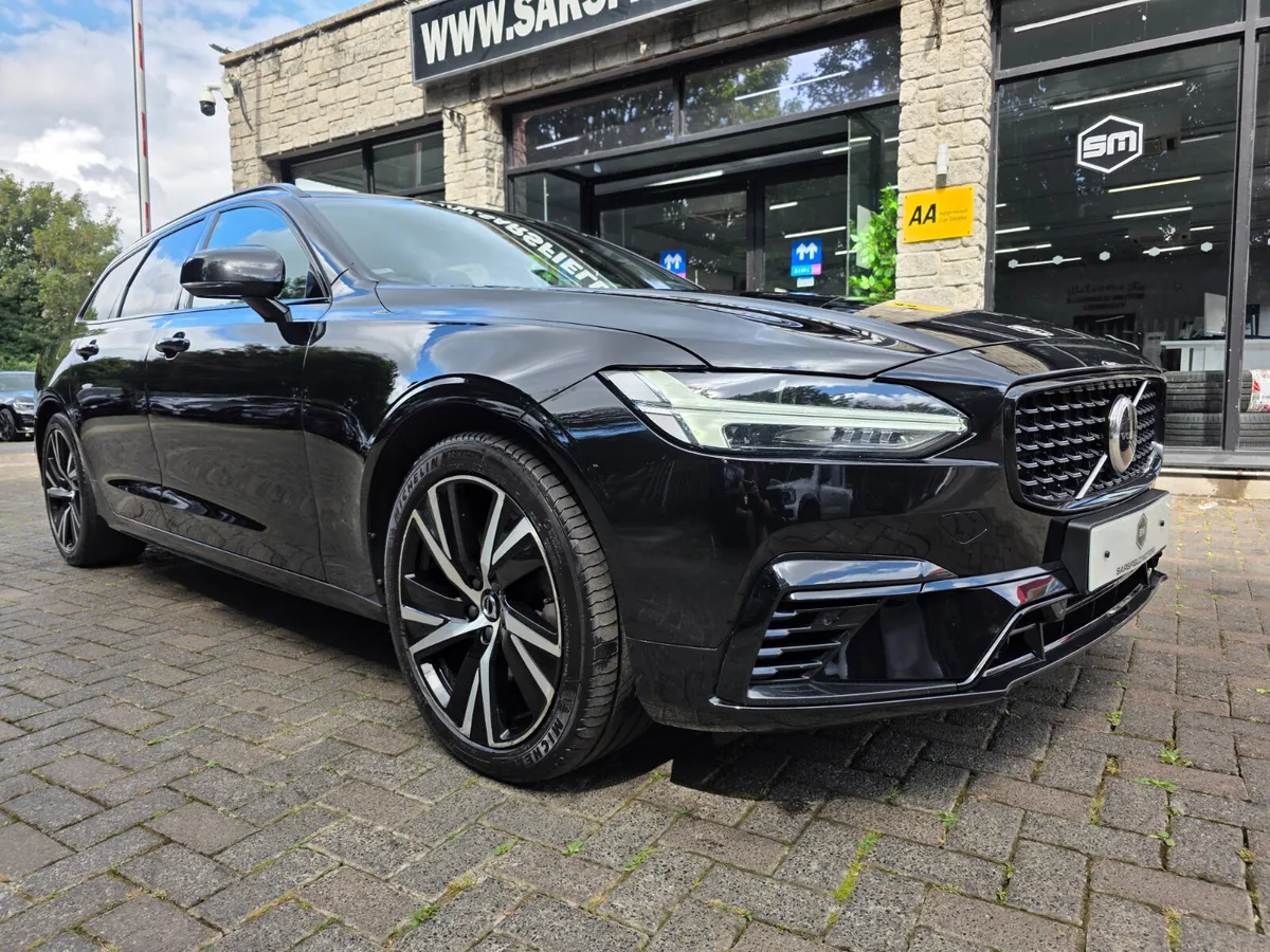2022 VOLVO V90 2.0 T8 R-DESIGN AWD AUTO PHEV 350 - Image 3