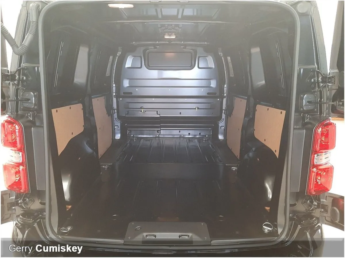 Peugeot Expert Professional 2.0 HDI 145hp - Image 2