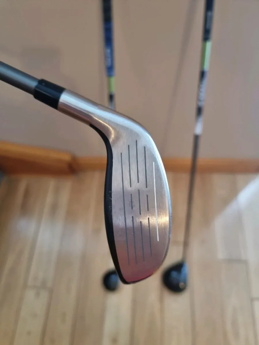 Set of Taylormade Driver and Fairway woods. - Image 3