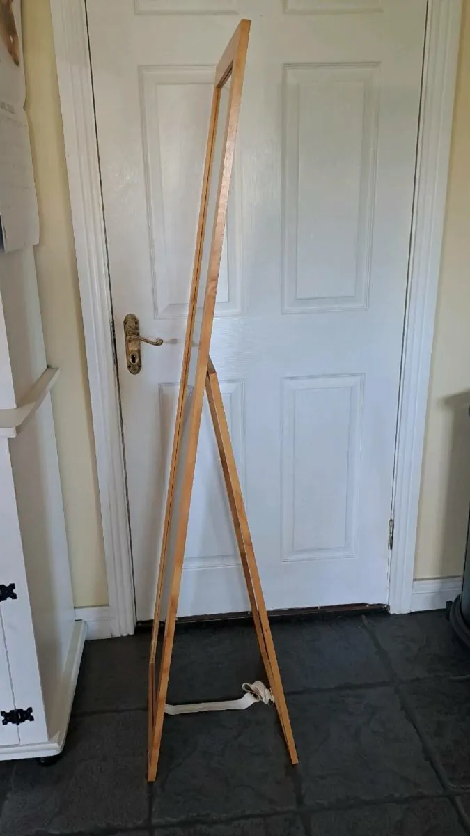 Free standing mirror - Image 3