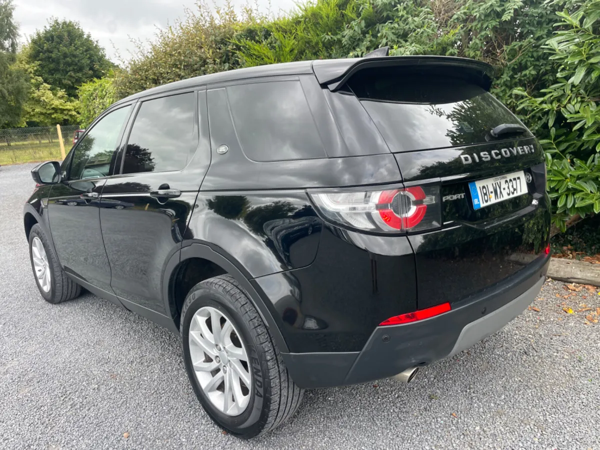 Land Rover Discovery Sport 2018 - Image 4