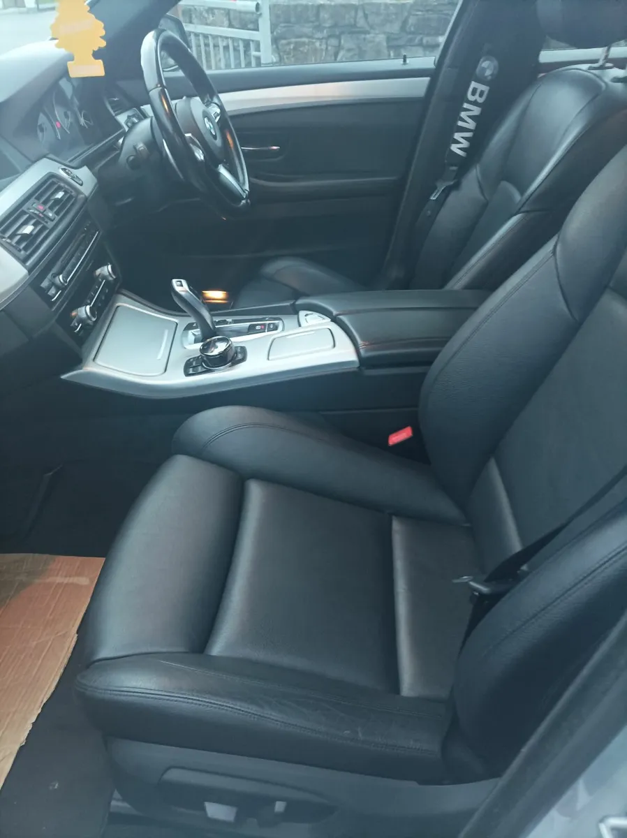 BMW 5-Series 2014 - Image 2