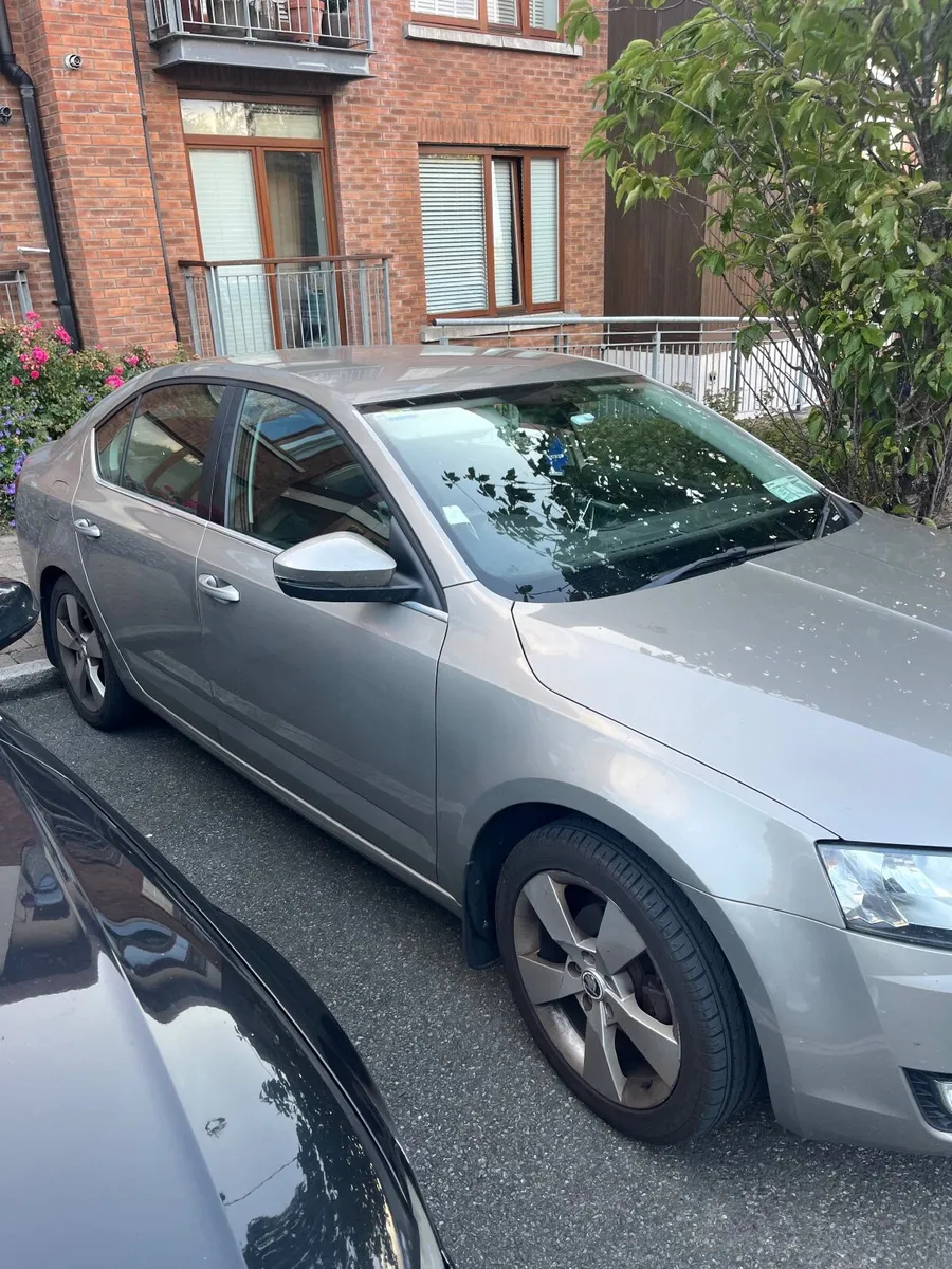 Skoda Octavia 2016 - Image 2