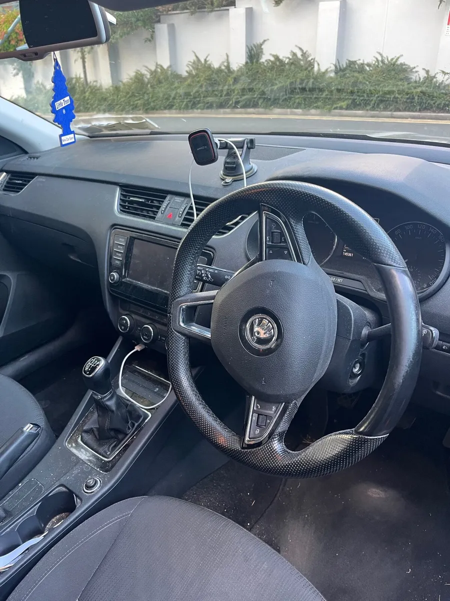 Skoda Octavia 2016 - Image 4